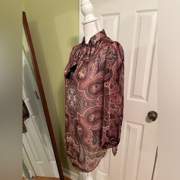 Alice + Olivia Printed Top - Picture 6 of 8